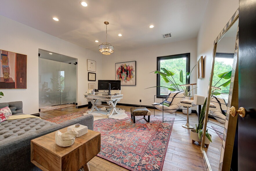 More Photos Of 2917 NW 156th St, Edmond Office Residential For Sale