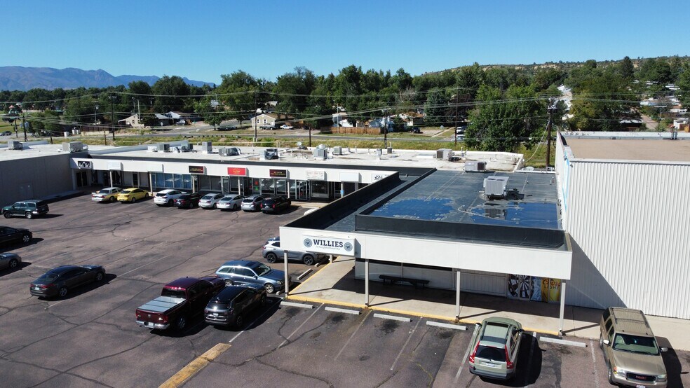 More Photos Of 1825-1865 North Circle Dr, Colorado Springs General Retail For Lease