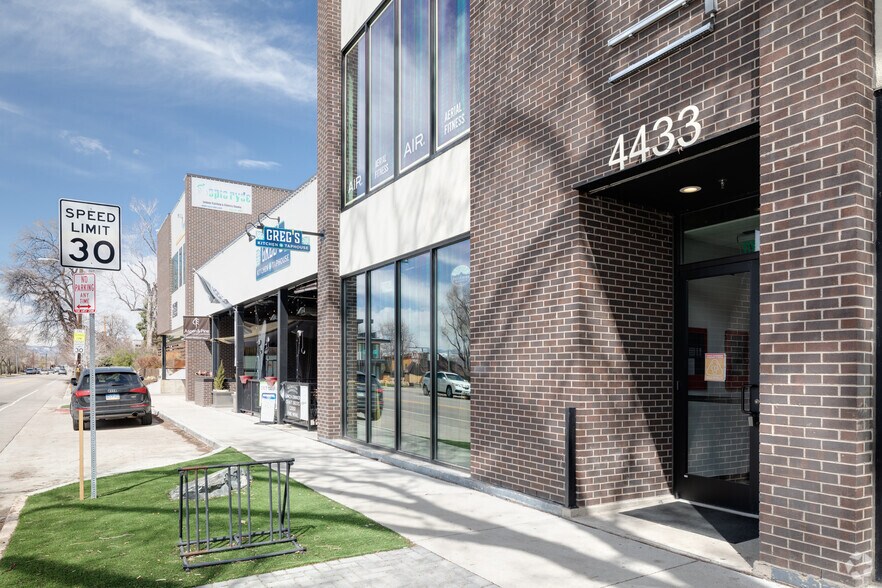 More Photos Of 4433 W 29th Ave, Denver Storefront Retail Office For Lease