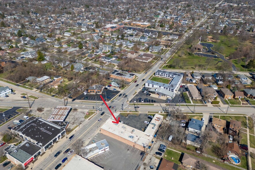 More Photos Of 4951-5001 Fairview Ave, Downers Grove General Retail For Sale