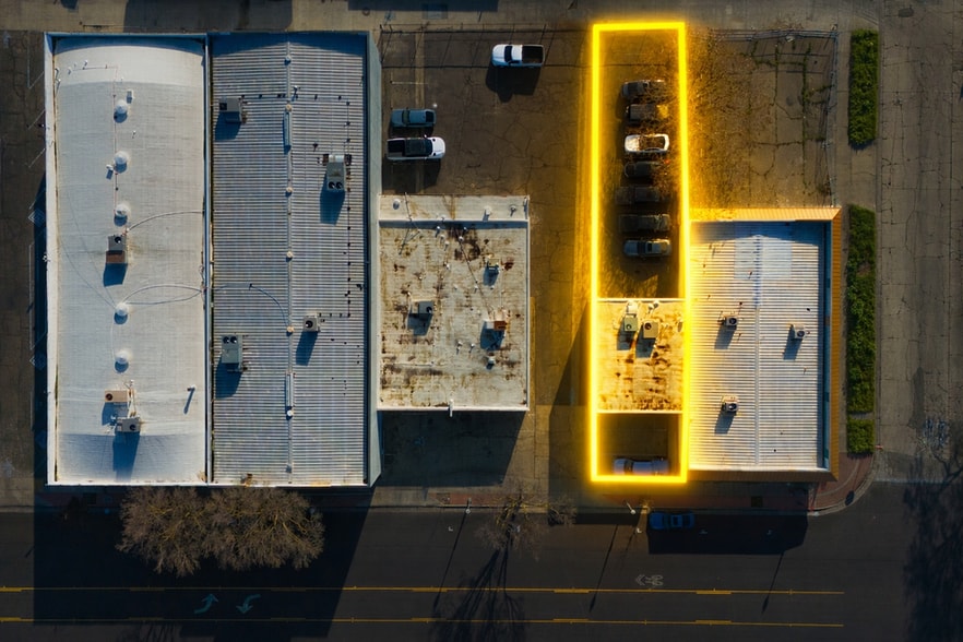 Primary Photo Of 950-952 W Main St, Merced Office For Sale