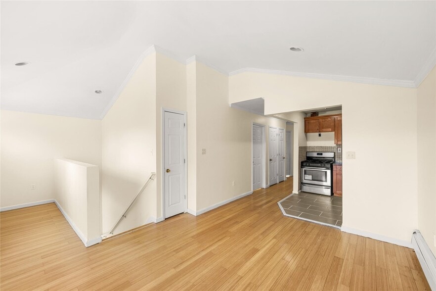 More Photos Of 22612 146th Ave, Springfield Gardens Multifamily For Sale