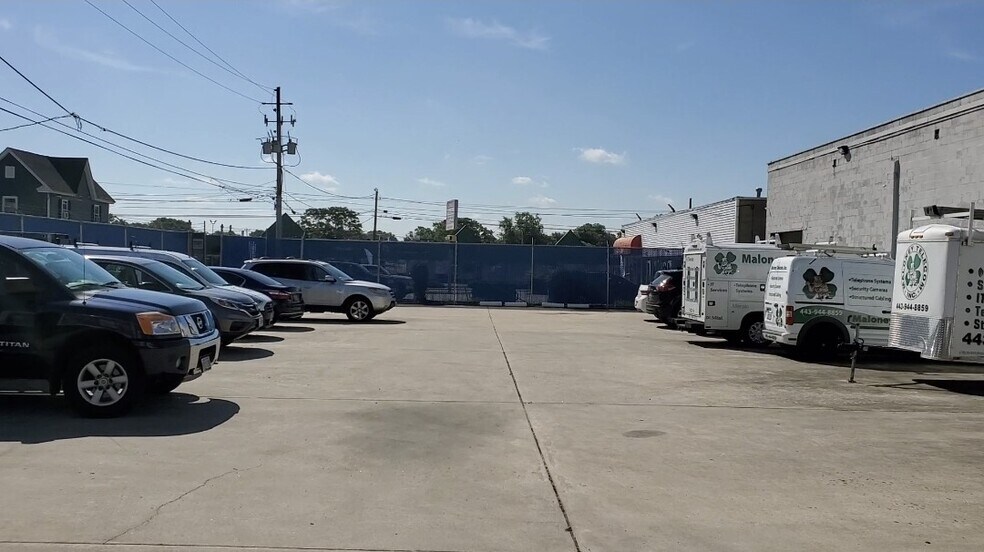 More Photos Of 111 Olive St, Salisbury Warehouse For Sale