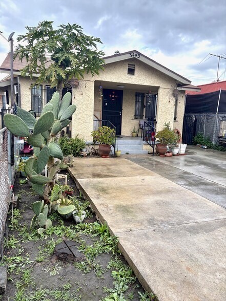 More Photos Of 3443 9th Ave, Los Angeles Apartments For Sale