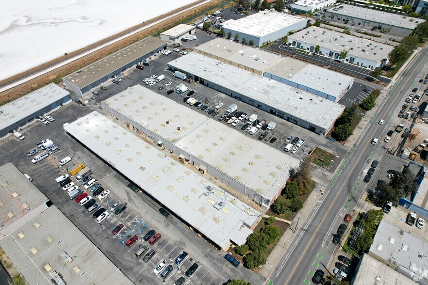 More Photos Of 3525-3547 Haven Ave, Menlo Park Warehouse For Lease