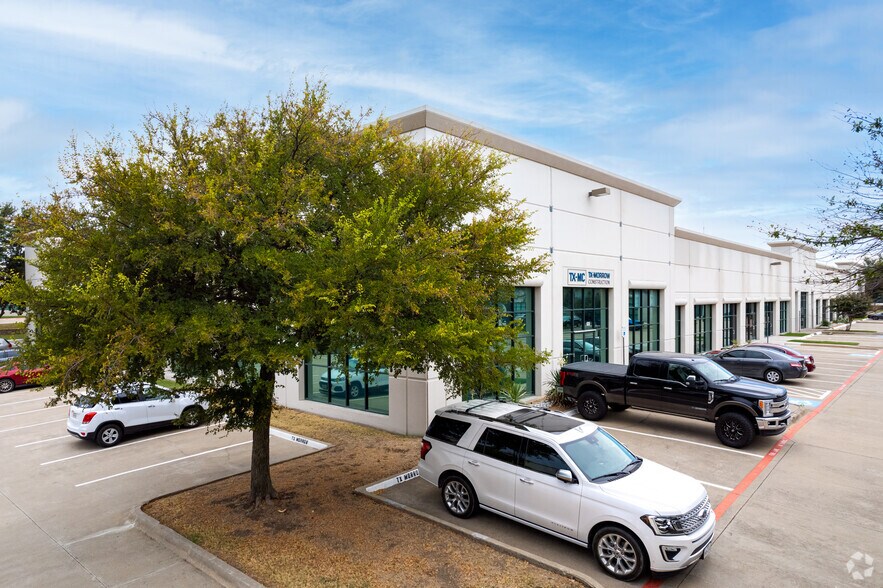 More Photos Of 6509 Windcrest Dr, Plano Office For Lease