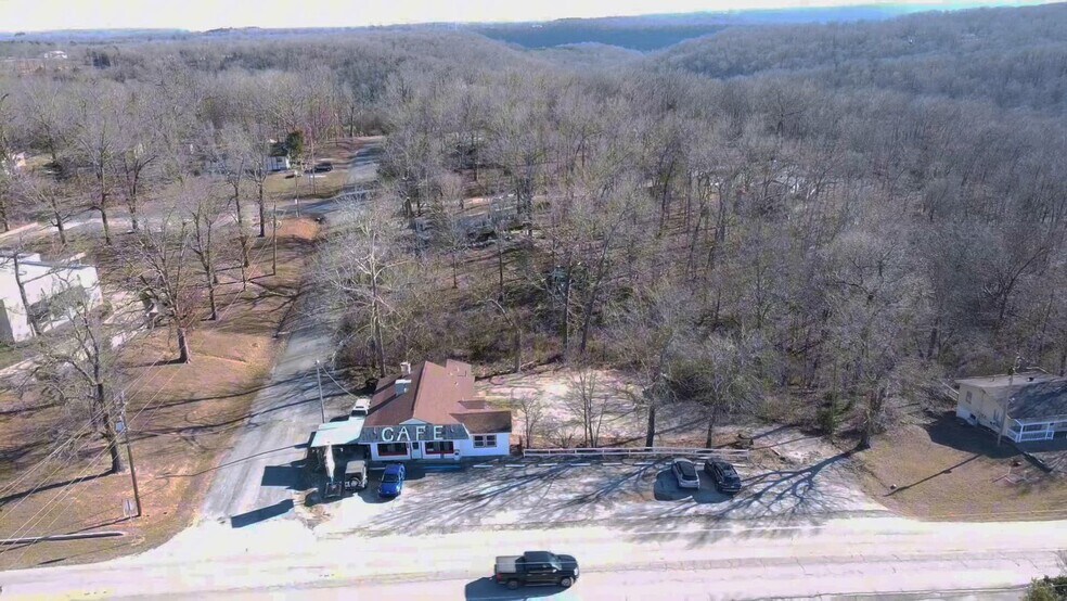 Primary Photo Of 1603 Central Blvd, Bull Shoals Restaurant For Sale