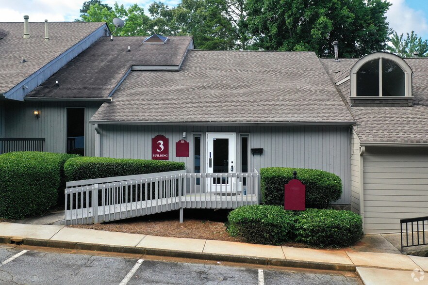 Primary Photo Of 1790 Mulkey Rd, Austell Medical For Lease