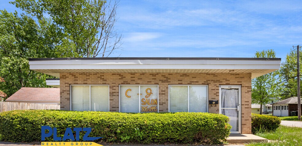 Primary Photo Of 615 SE Belvedere Ave, Warren General Retail For Sale