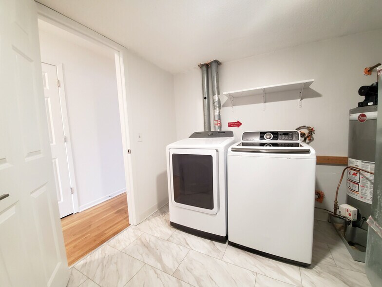 More Photos Of 5900 3rd St NE, Fridley Apartments For Sale