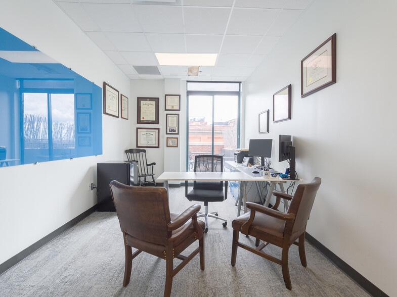 More Photos Of 11 S 12th St, Richmond Coworking Space