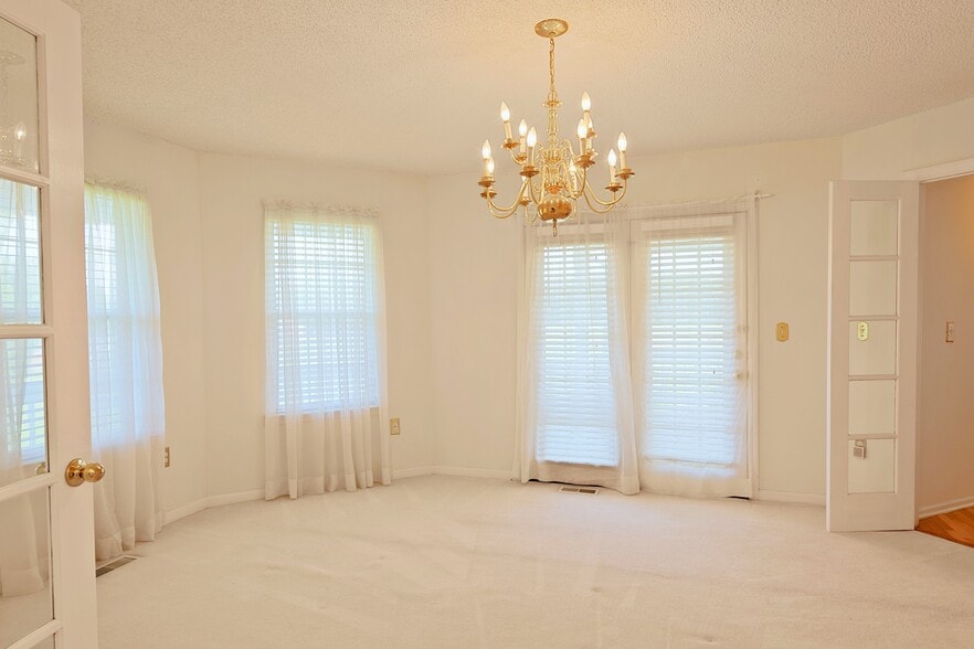 More Photos Of 10674 Wall Triana Hwy, Toney Hospitality For Sale