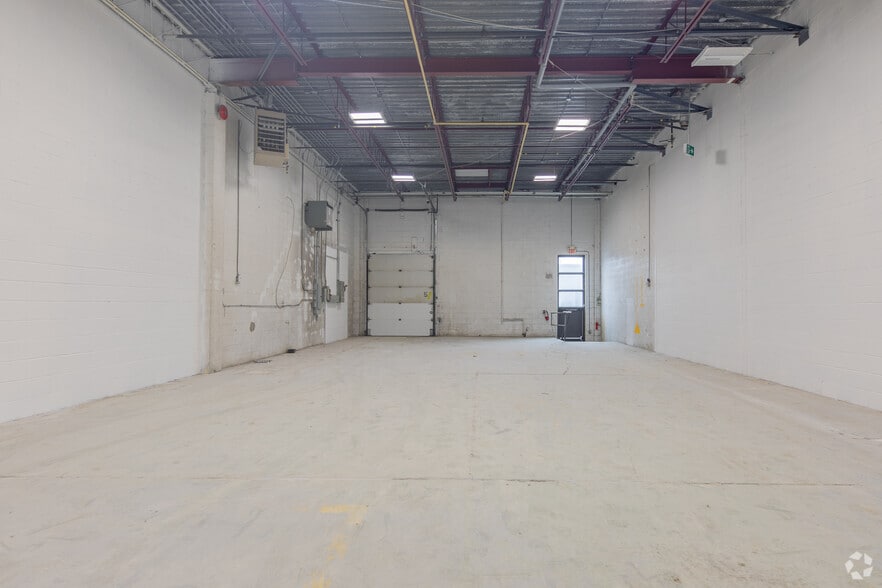 More Photos Of 50-70 Novopharm Ct, Toronto Warehouse For Sale