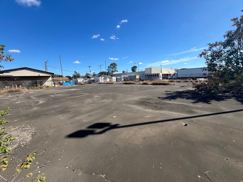 More Photos Of 7431 Saint Bernard Hwy, Arabi Land For Sale