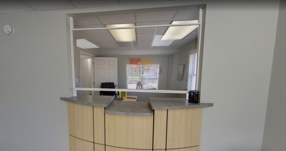 More Photos Of 207 Upper Riverdale Rd, Riverdale Medical For Sale