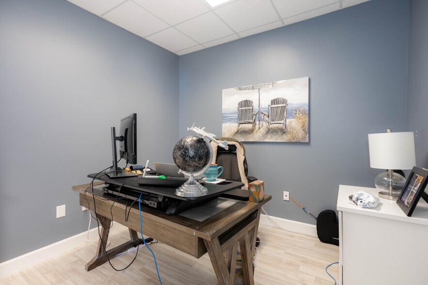 More Photos Of 3901 Mary Eliza Trce NW, Marietta Medical For Lease