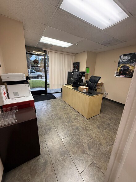 More Photos Of 9419 Abraham Way, Santee Warehouse For Lease