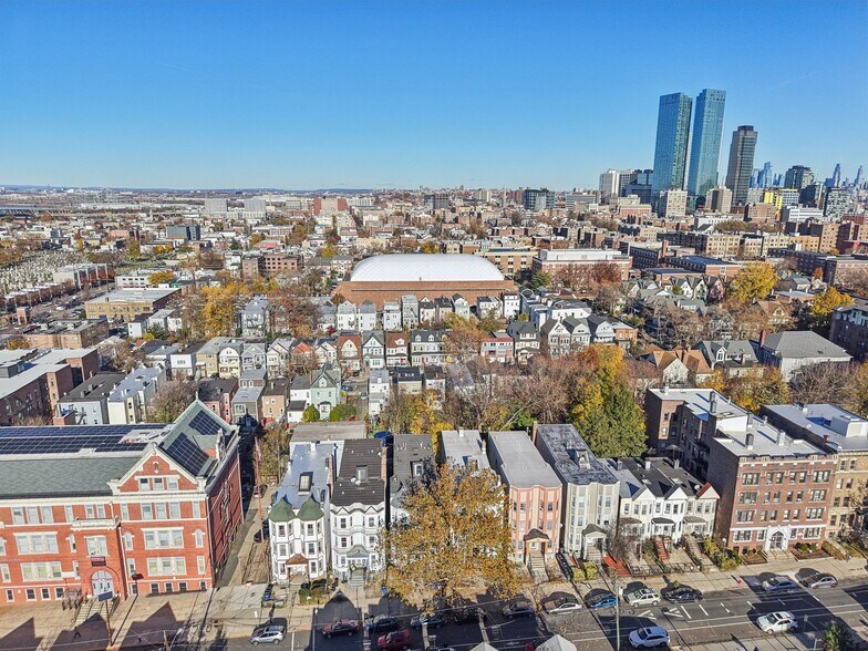 More Photos Of 112 Duncan Ave, Jersey City Apartments For Sale