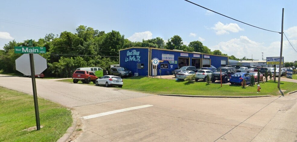 More Photos Of 1503 W Main St, La Porte Auto Repair For Sale