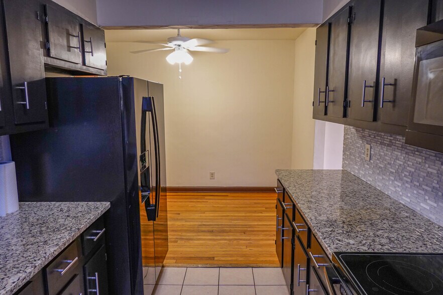 More Photos Of 6957 Chippewa St, Saint Louis Multifamily For Sale