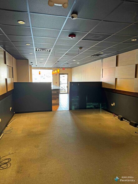 More Photos Of 13803-13815 S Cicero Ave, Crestwood Unknown For Lease