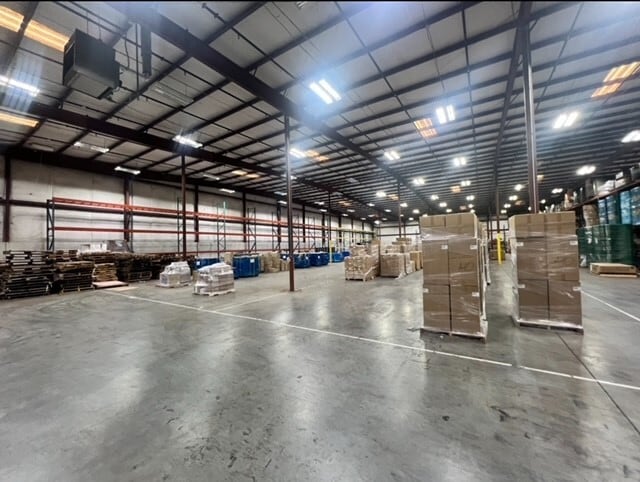 More Photos Of 2299 Ridge Rd, Greenville Warehouse For Lease