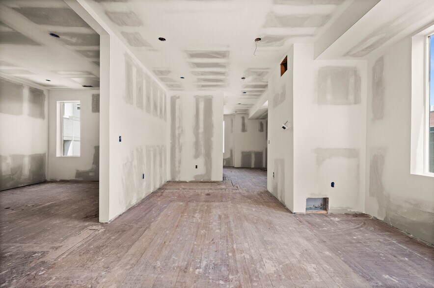 More Photos Of 655 S 200 E, Salt Lake City Office Residential For Sale