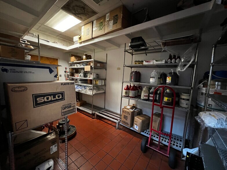 More Photos Of 2310 Sanders Rd, Conway Restaurant For Lease