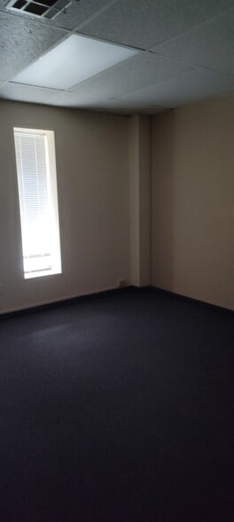 More Photos Of 510 W Church St, Livingston Office For Lease