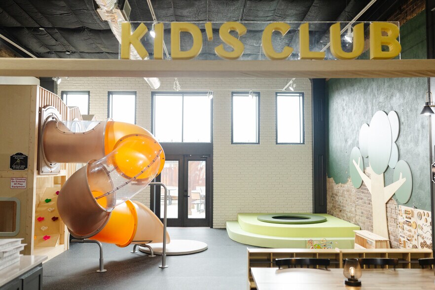 More Photos Of 14 W Main St, Idabel Restaurant For Sale