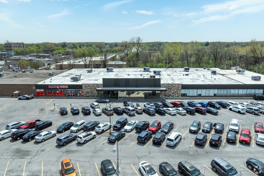 More Photos Of 801-837 W 119th St, Chicago Freestanding For Sale