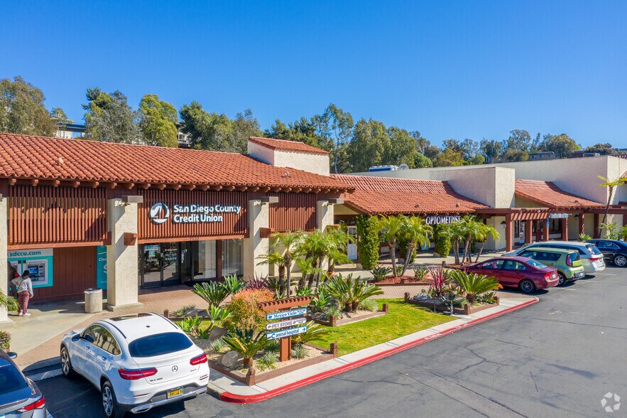 More Photos Of 2502-2600 El Camino Real, Carlsbad Unknown For Lease