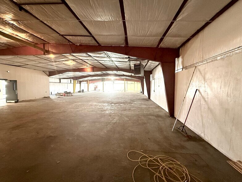 More Photos Of 14902 W 44th Ave, Golden Distribution For Lease