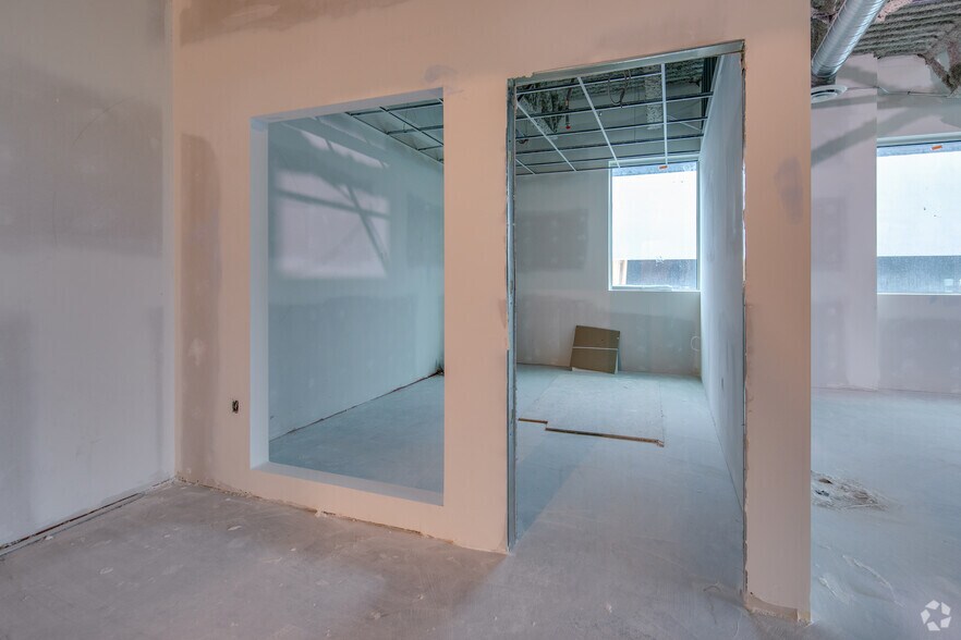 More Photos Of 15315 66 Ave, Surrey Medical For Sale