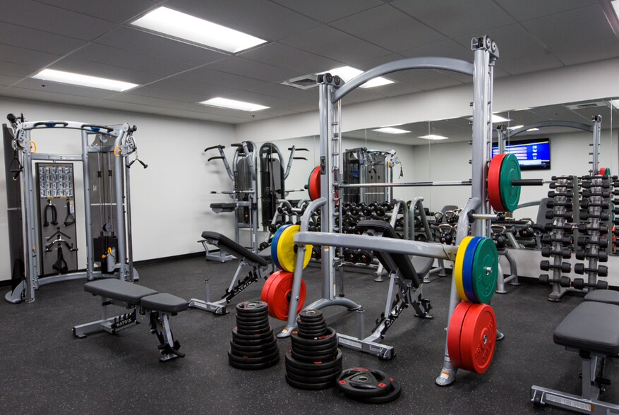 More Photos Of 1175 Peachtree St NE, Atlanta Unknown For Lease