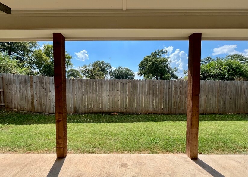 More Photos Of 17569 County Road 196, Flint Apartments For Sale