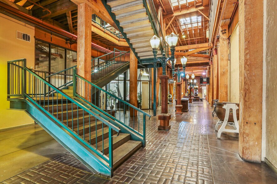 More Photos Of 445 W Weber Ave, Stockton Office For Lease