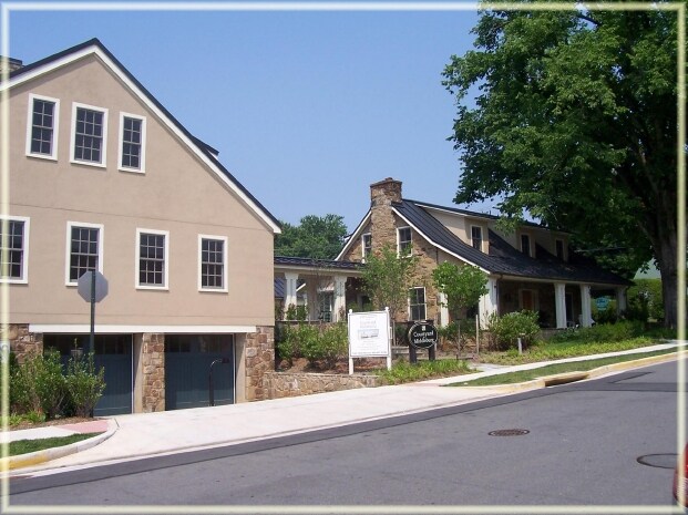 More Photos Of 10 N Pendleton St, Middleburg Office For Sale