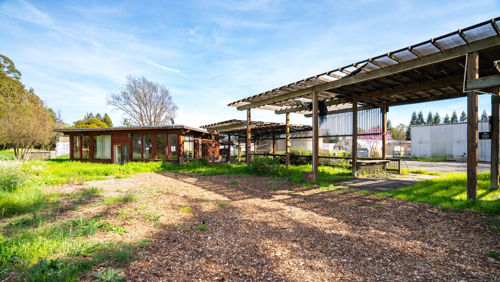 More Photos Of 4770 Occidental Rd, Santa Rosa Light Distribution For Sale