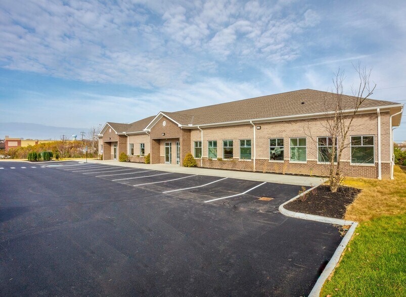 Primary Photo Of 104 Clarence F Warner Dr, Monroe Office For Lease
