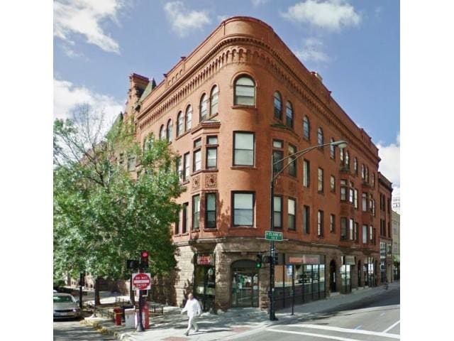 More Photos Of 2300 N Clark St, Chicago Apartments For Lease