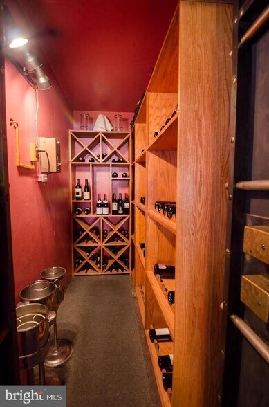 More Photos Of 201 E German St, Shepherdstown Storefront For Sale