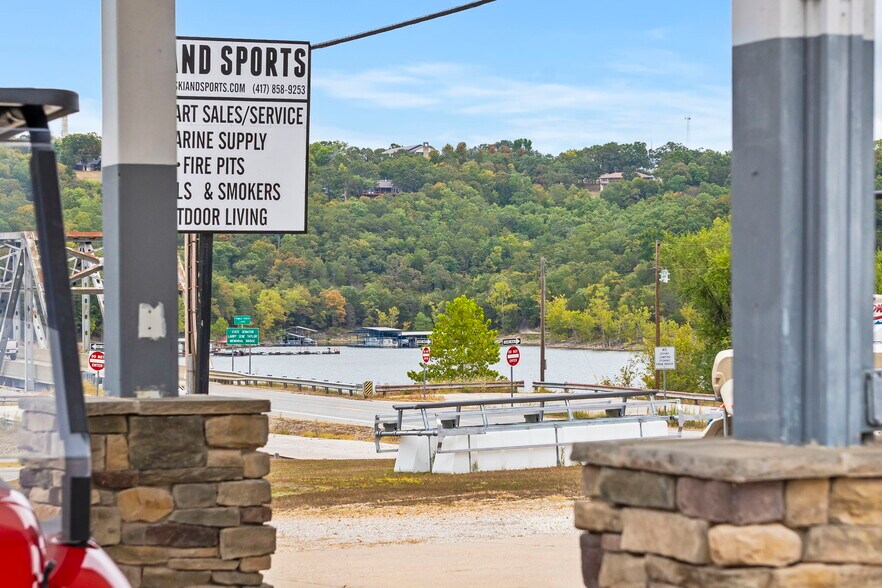 More Photos Of 26009 State Highway 39, Shell Knob Storefront Retail Office For Sale