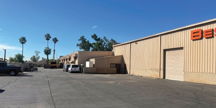 More Photos Of 6880 W Orangewood Ave, Glendale Service For Lease