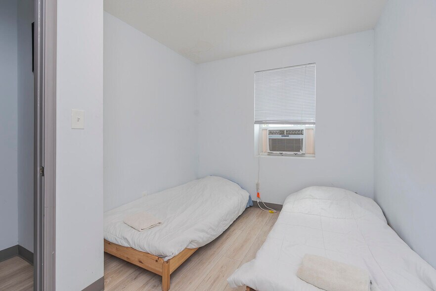 More Photos Of 488-494 N Main St, Stanton Storefront Retail Residential For Sale