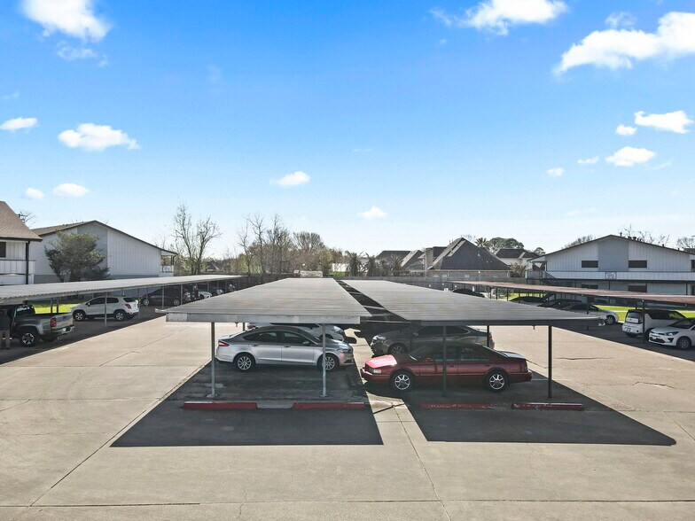 More Photos Of 2345 Nall St, Port Neches Apartments For Sale