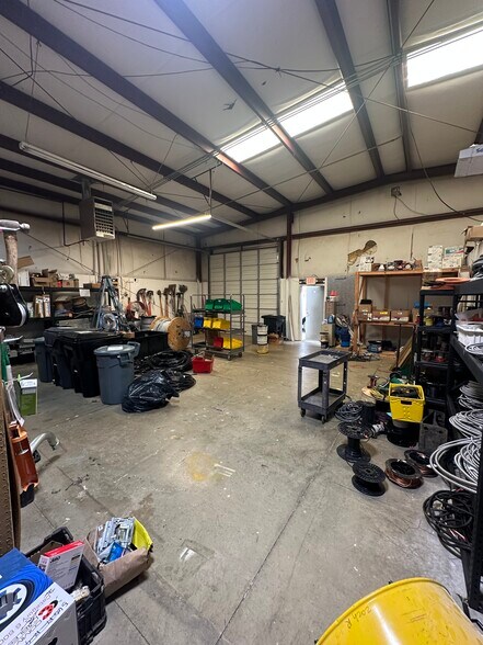 More Photos Of 4413 Mendi Ct, Suwanee Warehouse For Lease