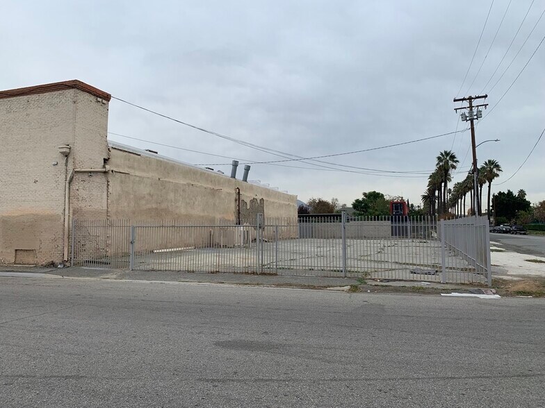 Primary Photo Of 3800 Commerce St, Riverside Land For Sale