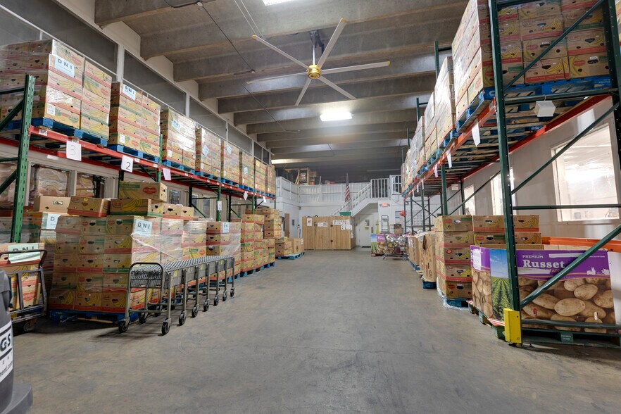 More Photos Of 826 Krill St, Corpus Christi Warehouse For Lease