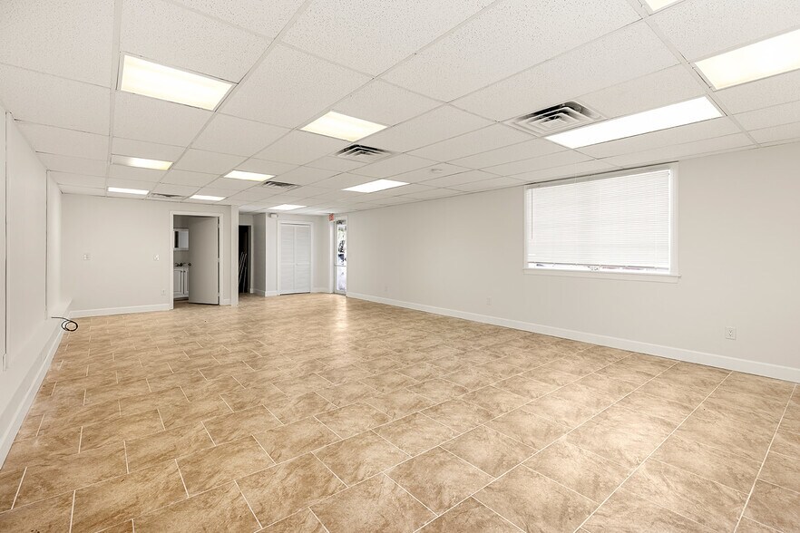 More Photos Of 2901 Overseas Hwy, Marathon Office Residential For Sale